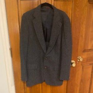 Vintage 1970s Cricketeer dark grey herringbone 100% wool blazer for men